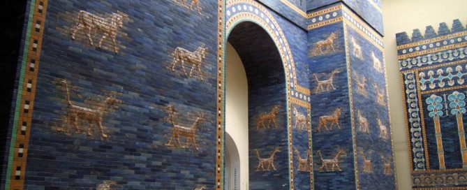 The Ishtar Gate of ancient Babylon, built during the Neo-Babylonian period (600s BC). Now in Berlin.