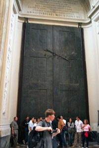 The Senate house also had great big bronze doors on it. (One of the Popes moved those doors to a Christian church in Rome, but they're still the same doors).